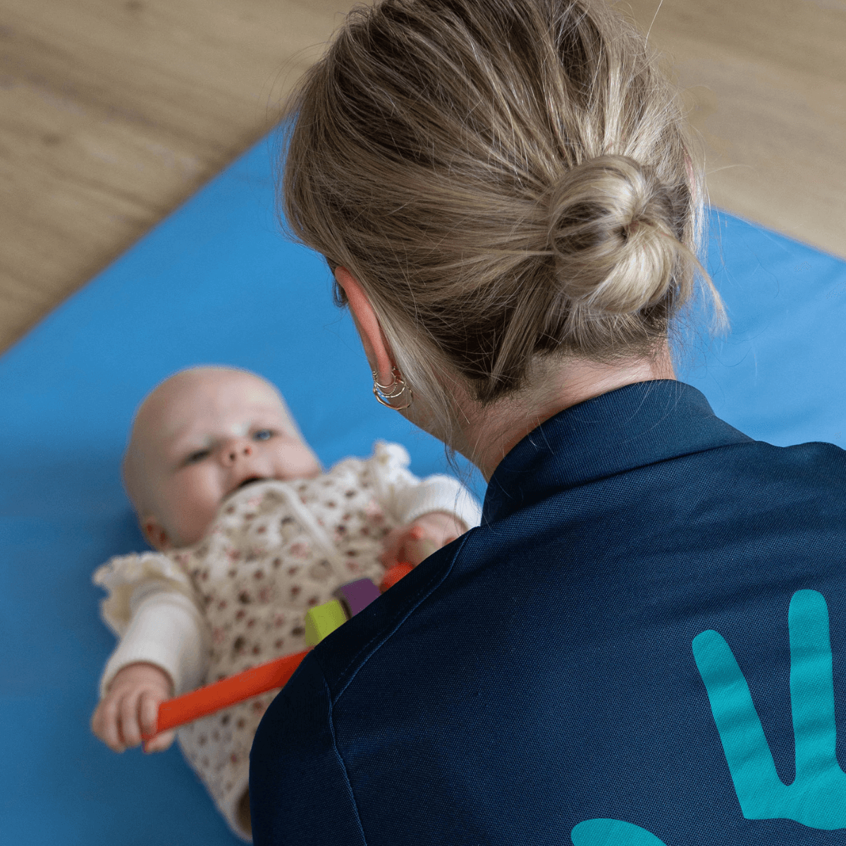 Behandeling fysiotherapie baby